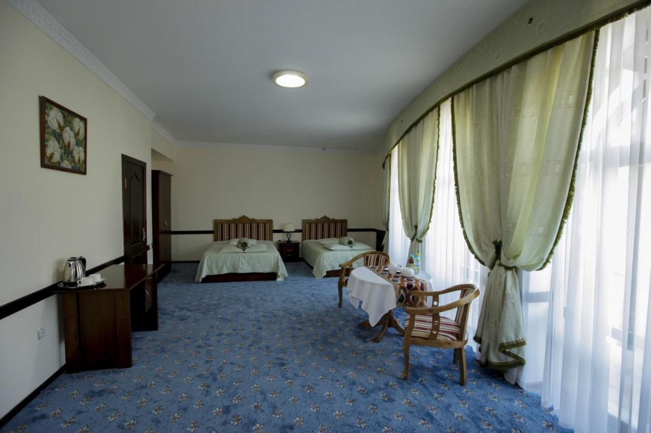 Sultan Hotel Buchara Exteriör bild