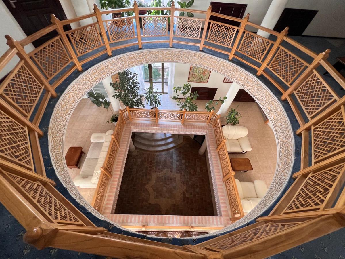 Sultan Hotel Buchara Exteriör bild