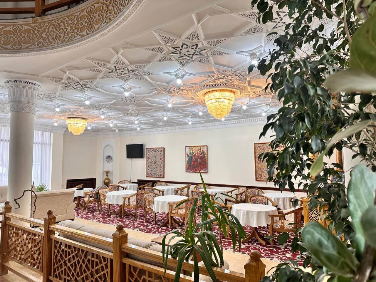 Sultan Hotel Buchara Exteriör bild